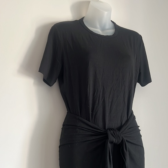 Wilfred Free black tie wrap waist flattering tshirt dress - Picture 2 of 8